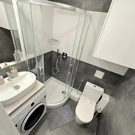 Apartment Krasny - Garzonka V Novom Meste *