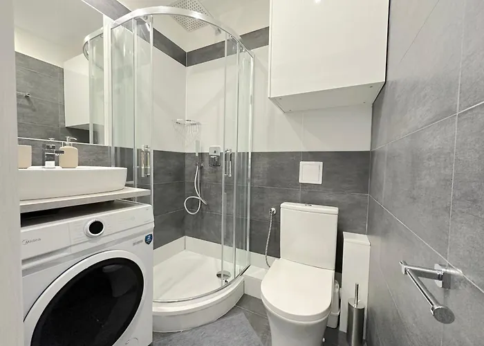 Appartement Krasny - Garzonka V Novom Meste *